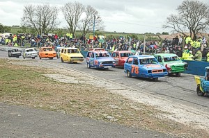 Reliant Robins at Mendips Raceway