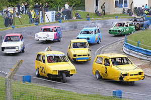 Robins at Mendips Raceway